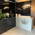 60 公寓
